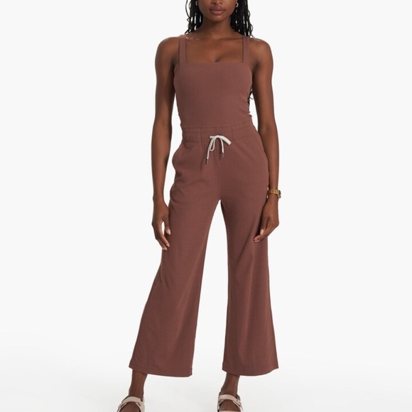 Vuori Pose Henley Jumpsuit XL Brown Stretch Moisture Wicking Ribbed Drawstring - Picture 1 of 16